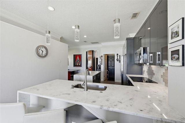 2704 EAGLE CREEK COURT, Kissimmee, FL 34746