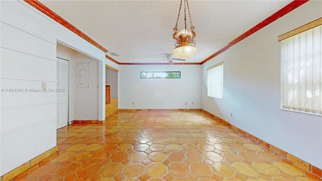 9220 SW 78th Ct, Miami, FL 33156