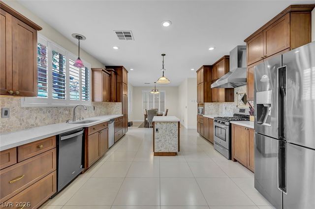 518 Chance Cove Drive, Henderson, NV 89052