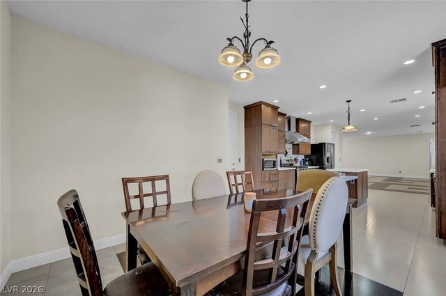 518 Chance Cove Drive, Henderson, NV 89052