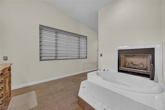 518 Chance Cove Drive, Henderson, NV 89052