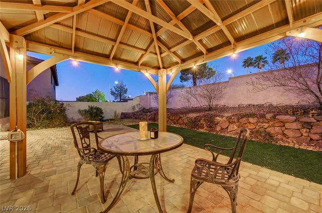 518 Chance Cove Drive, Henderson, NV 89052