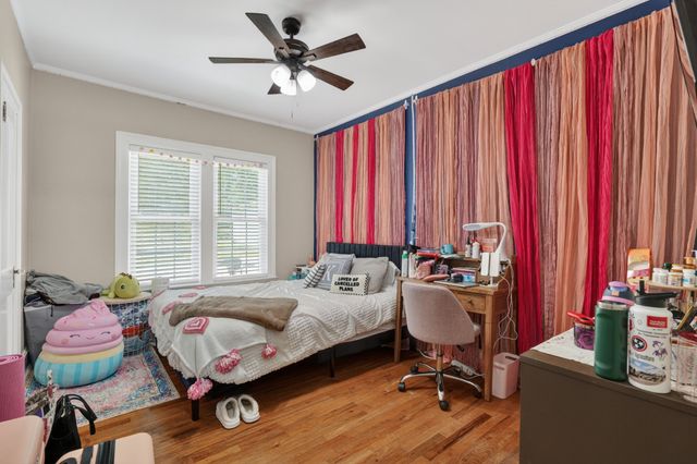218 N 3rd St, Pulaski, TN 38478