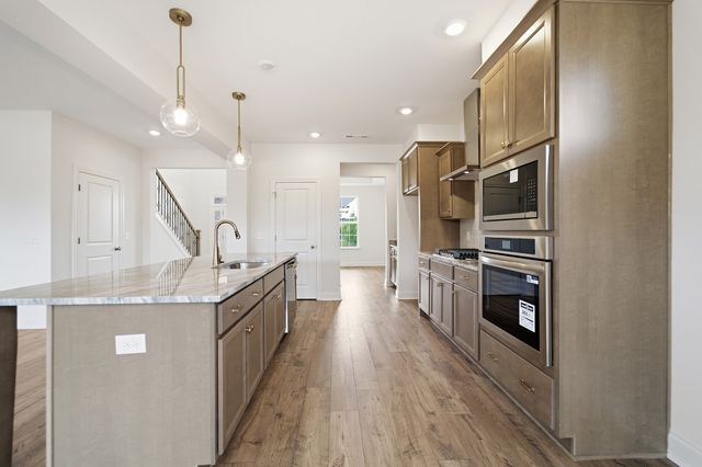 345 Patana, White House, TN 37188