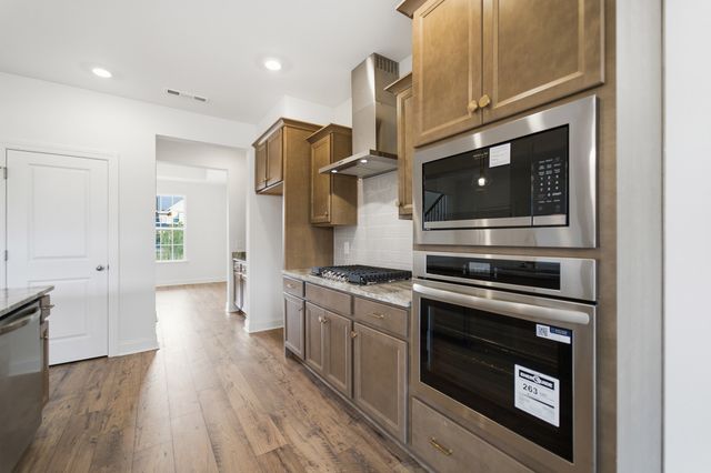 345 Patana, White House, TN 37188