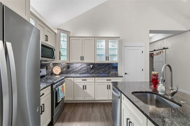 113 Hemingway Ln, Kennedy Twp, PA 15108