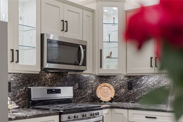 113 Hemingway Ln, Kennedy Twp, PA 15108