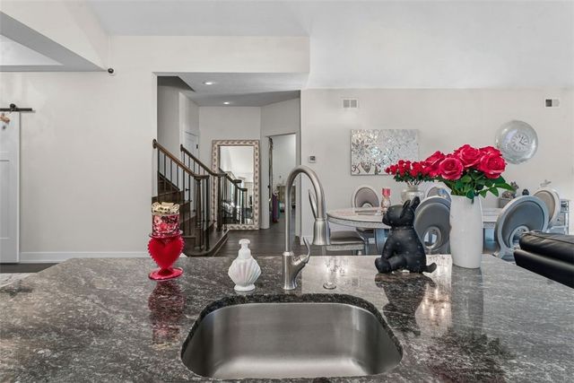 113 Hemingway Ln, Kennedy Twp, PA 15108