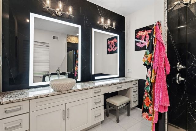 113 Hemingway Ln, Kennedy Twp, PA 15108