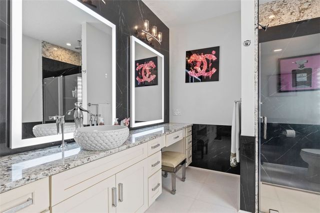 113 Hemingway Ln, Kennedy Twp, PA 15108