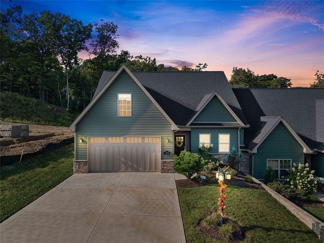 113 Hemingway Ln, Kennedy Twp, PA 15108