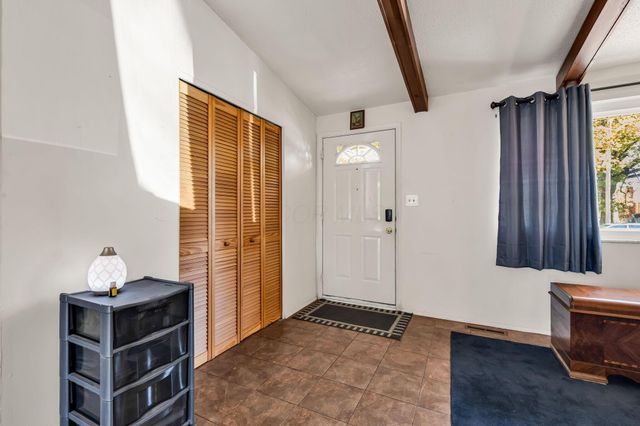 2615 Carbondale Place, Columbus, OH 43232