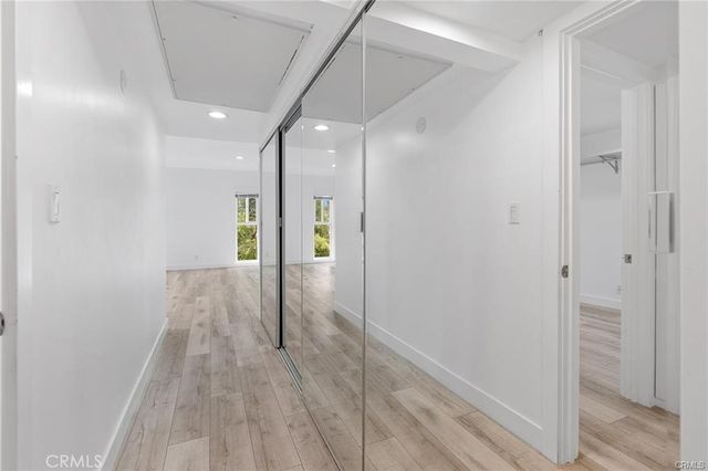23401 Park Sorrento 34, Calabasas, CA 91302