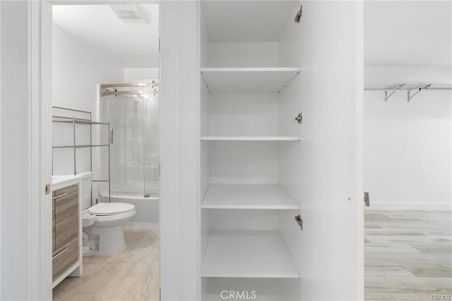 23401 Park Sorrento 34, Calabasas, CA 91302