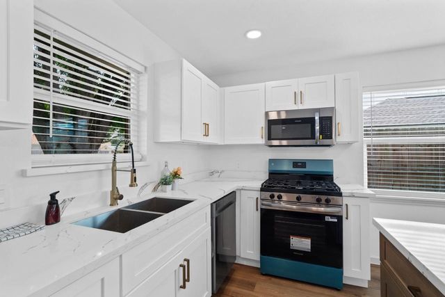 5326 Findlay Drive, Pasadena, TX 77505