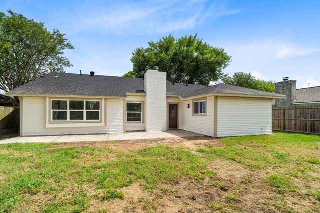 5326 Findlay Drive, Pasadena, TX 77505