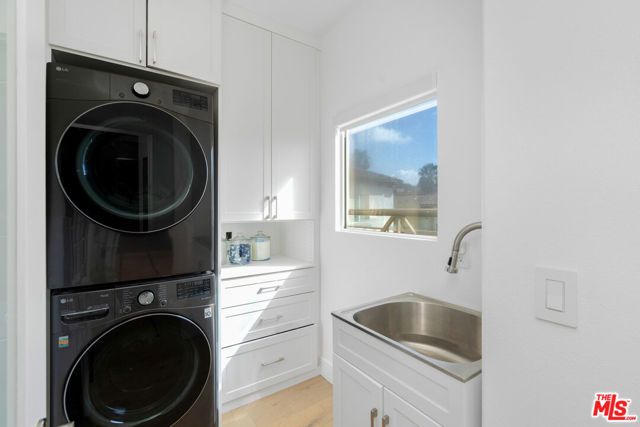 5732 Celedon, Los Angeles, CA 90094