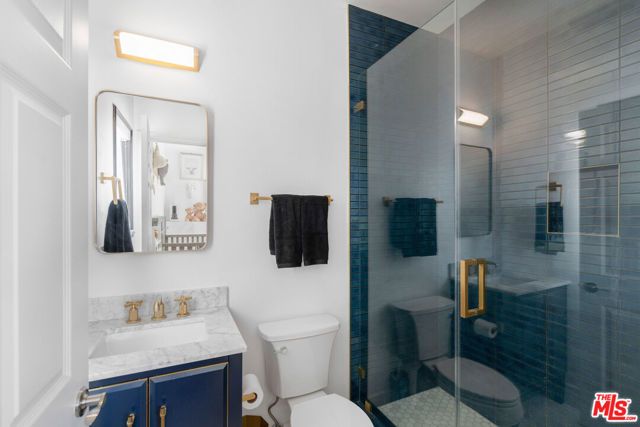 5732 Celedon, Los Angeles, CA 90094