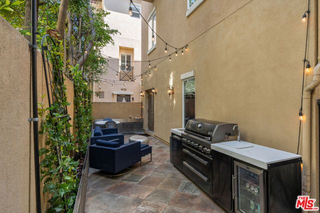 5732 Celedon, Los Angeles, CA 90094