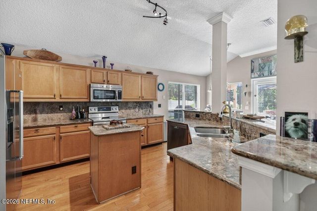 7832 TIMBERJACK Court, Jacksonville, FL 32256