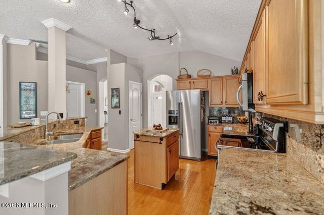 7832 TIMBERJACK Court, Jacksonville, FL 32256
