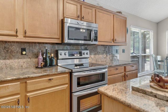 7832 TIMBERJACK Court, Jacksonville, FL 32256