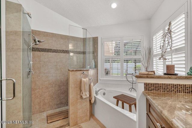 7832 TIMBERJACK Court, Jacksonville, FL 32256