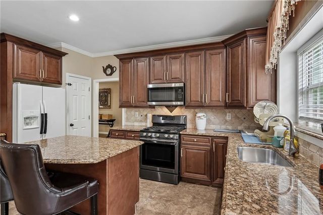 2731 Spindletop Lane NW, Kennesaw, GA 30144
