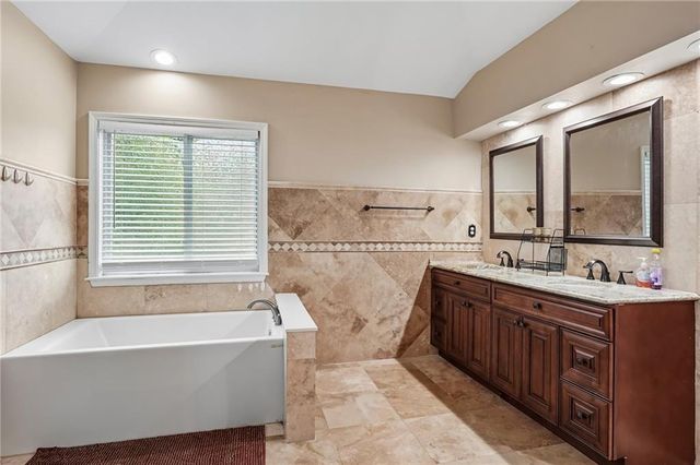 2731 Spindletop Lane NW, Kennesaw, GA 30144