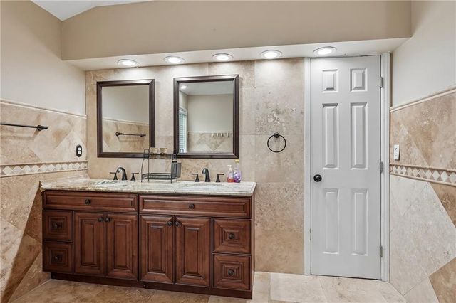 2731 Spindletop Lane NW, Kennesaw, GA 30144