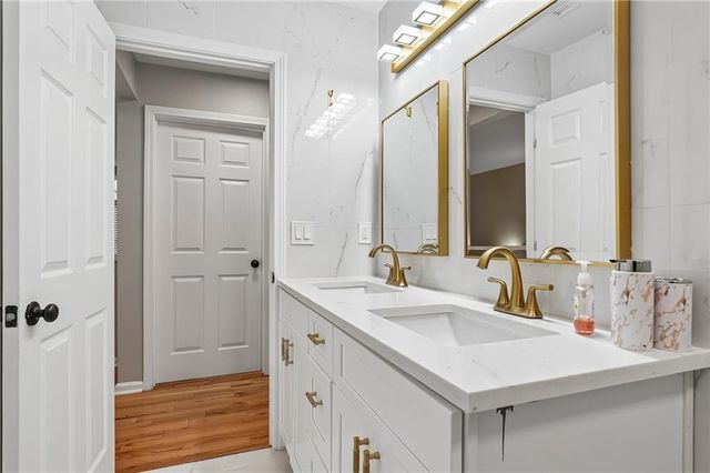 2731 Spindletop Lane NW, Kennesaw, GA 30144