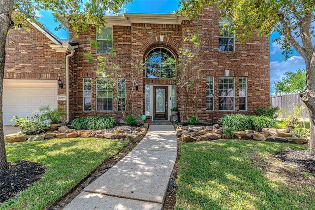 17819 Gables Bend Drive, Tomball, TX 77377