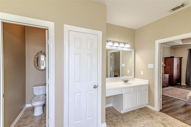 17819 Gables Bend Drive, Tomball, TX 77377