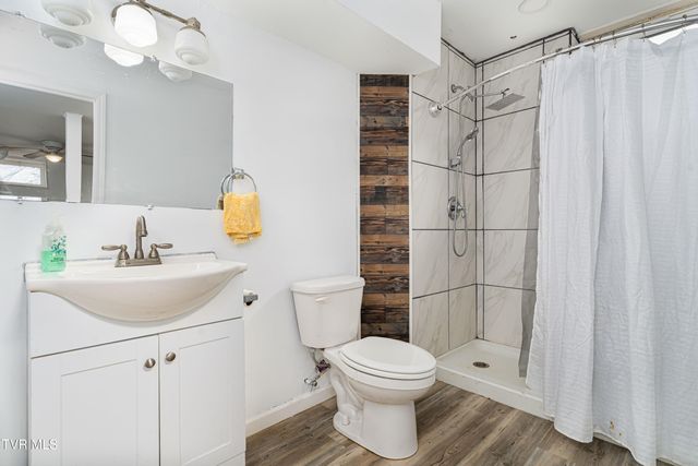 121 Valley Circle, Gray, TN 37615