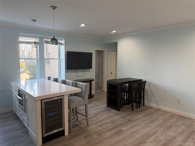 25 W Broadway 104, Long Beach, NY 11561