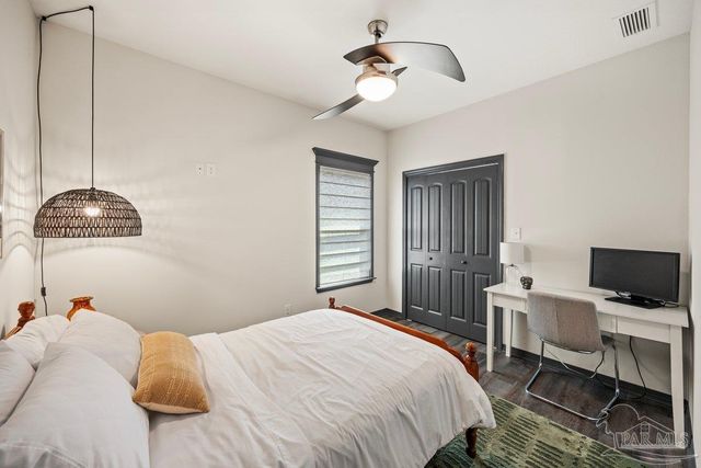 301 Dwight Ave, Pensacola, FL 32507