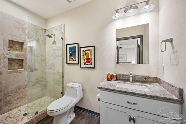 301 Dwight Ave, Pensacola, FL 32507