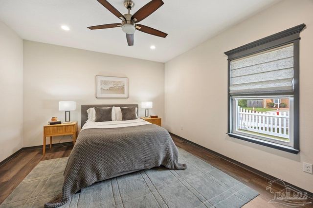 301 Dwight Ave, Pensacola, FL 32507