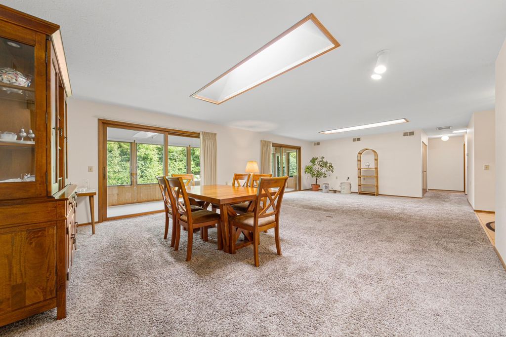 1000 Cannon Valley Drive E 124, Northfield, MN 55057 — exterior