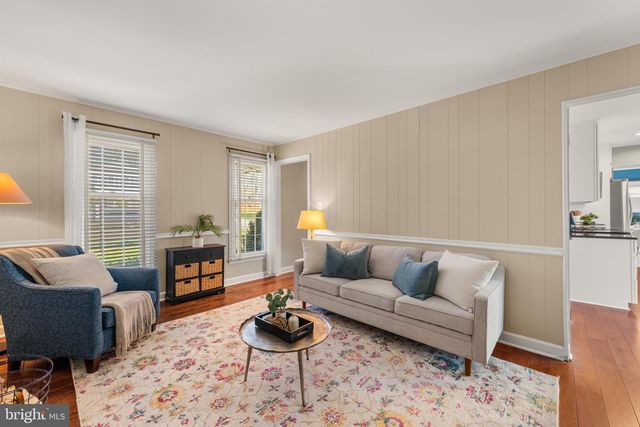 9078 BROOK FORD RD, Burke, VA 22015