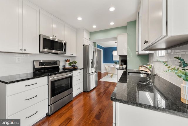 9078 BROOK FORD RD, Burke, VA 22015