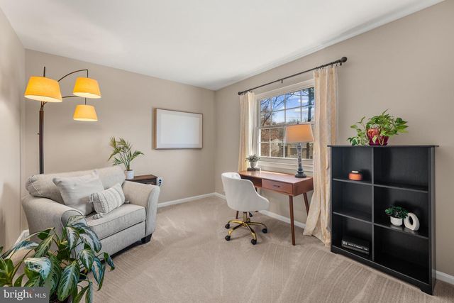 9078 BROOK FORD RD, Burke, VA 22015