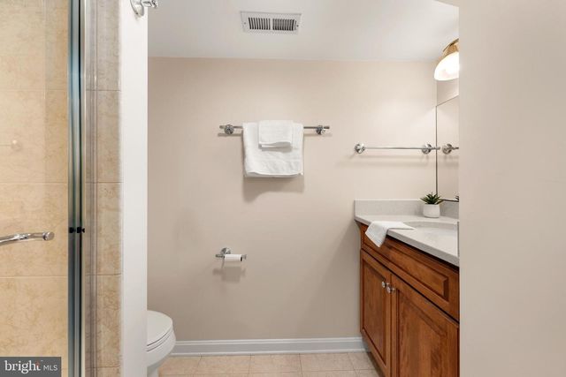 9078 BROOK FORD RD, Burke, VA 22015