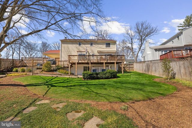 9078 BROOK FORD RD, Burke, VA 22015