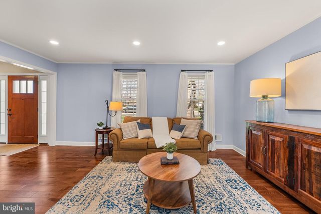 9078 BROOK FORD RD, Burke, VA 22015