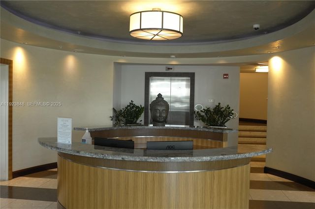 253 NE 2nd St 908, Miami, FL 33132