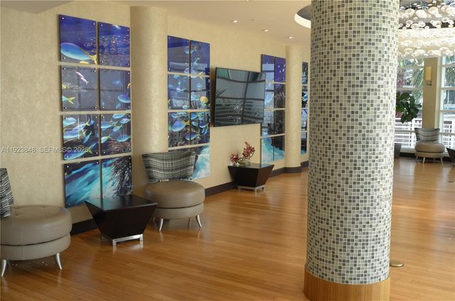 253 NE 2nd St 908, Miami, FL 33132