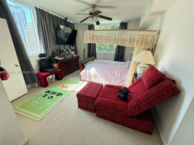 253 NE 2nd St 908, Miami, FL 33132