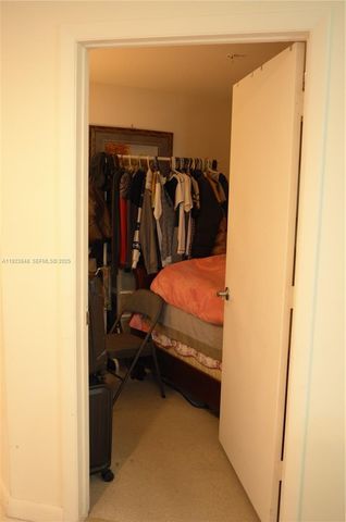 253 NE 2nd St 908, Miami, FL 33132