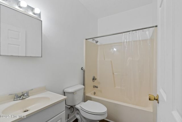 116 Hannah Pickett Seventh Avenue, Rockingham, NC 28379